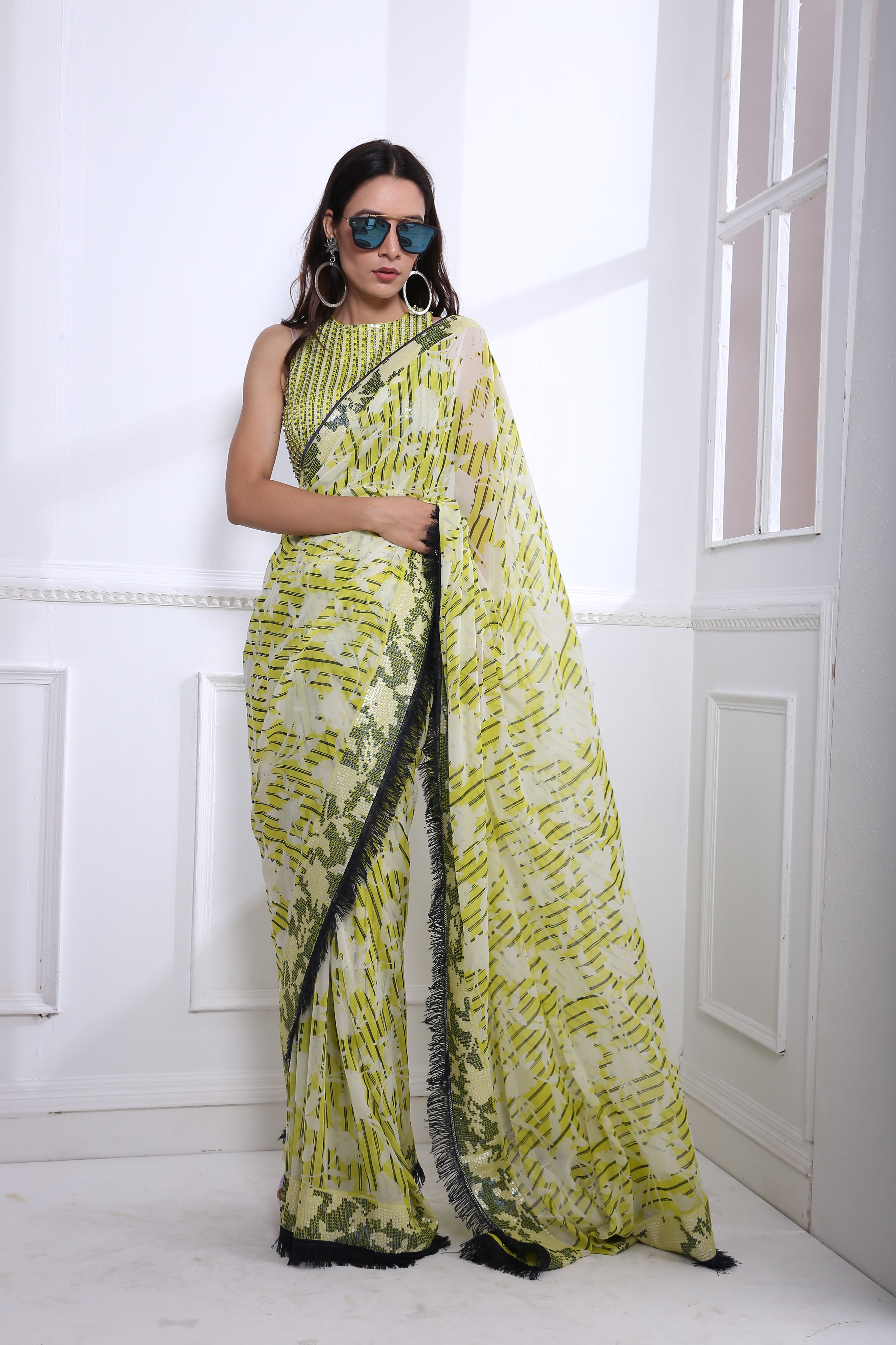 FRINGED SHEETING SARI