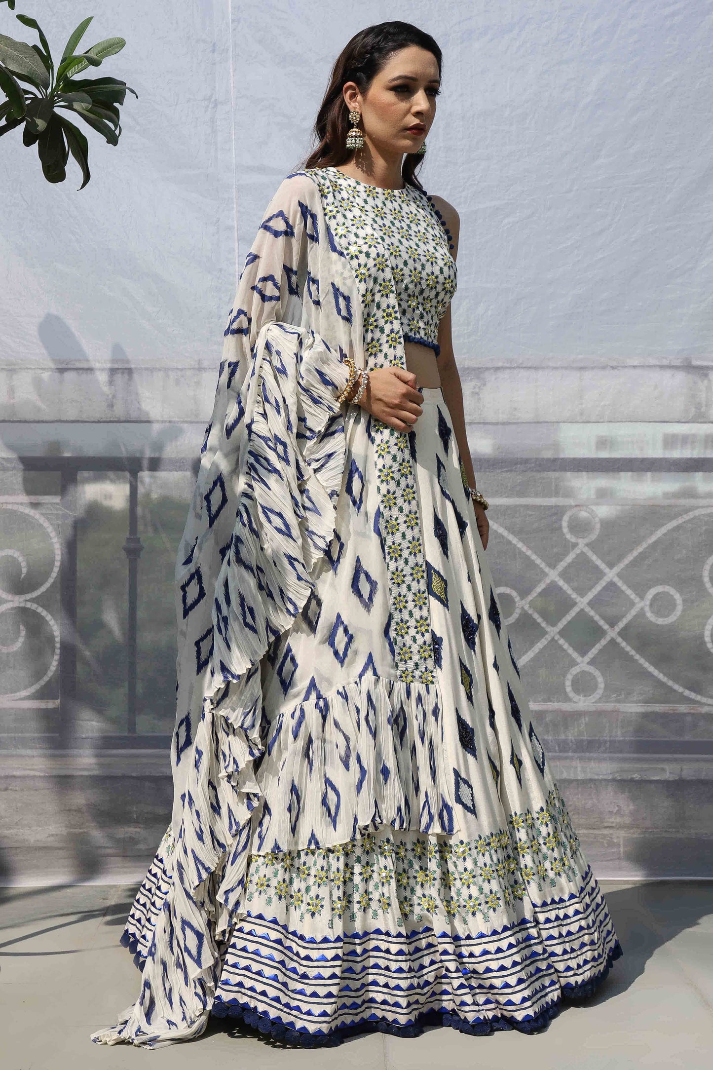 OFF WHITE DIAMOND MOTIF EMBROIDERED LEHNGA SET