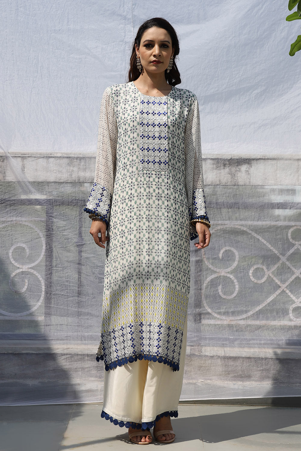 OFF WHITE KAFTAAN KURTA