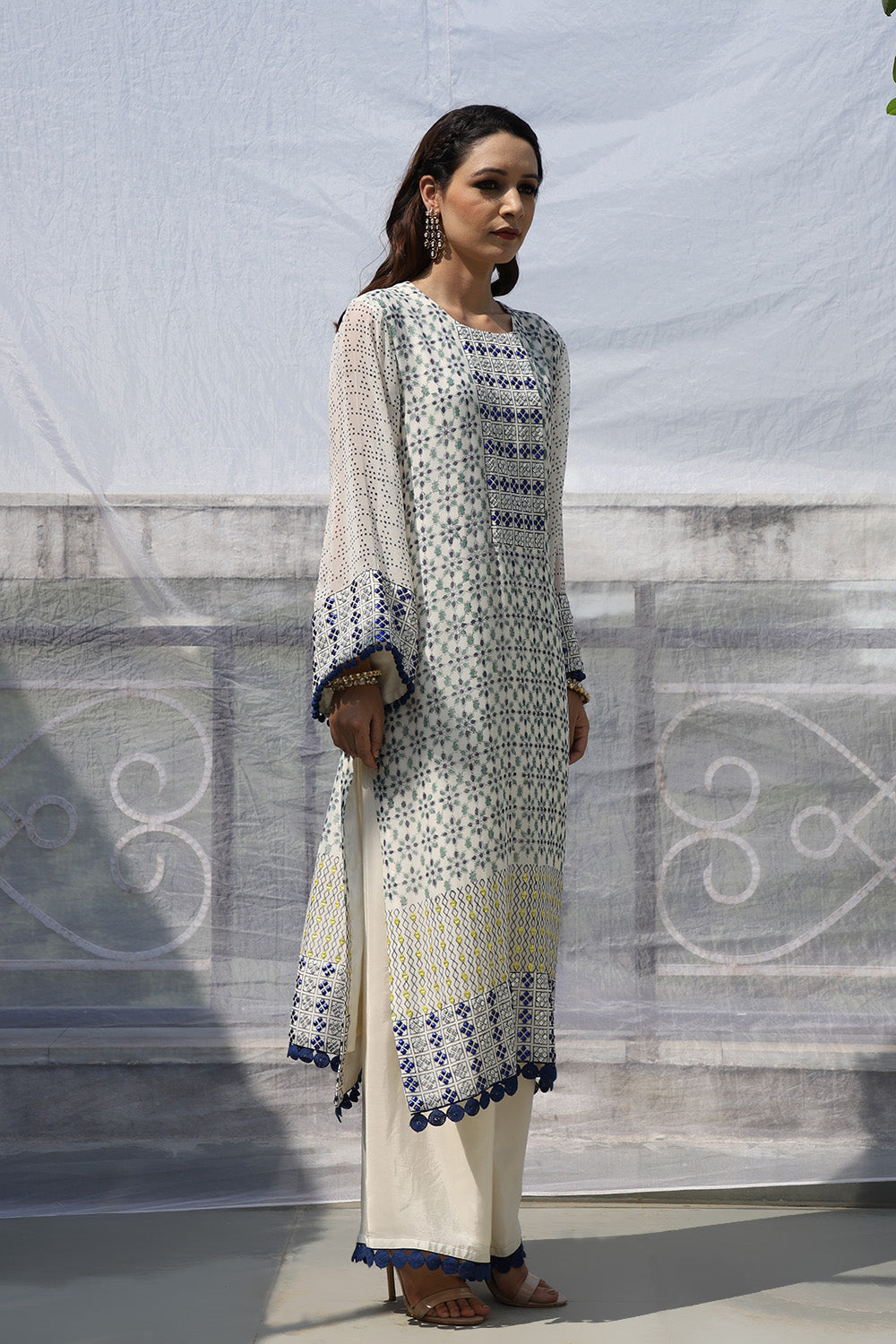 OFF WHITE KAFTAAN KURTA