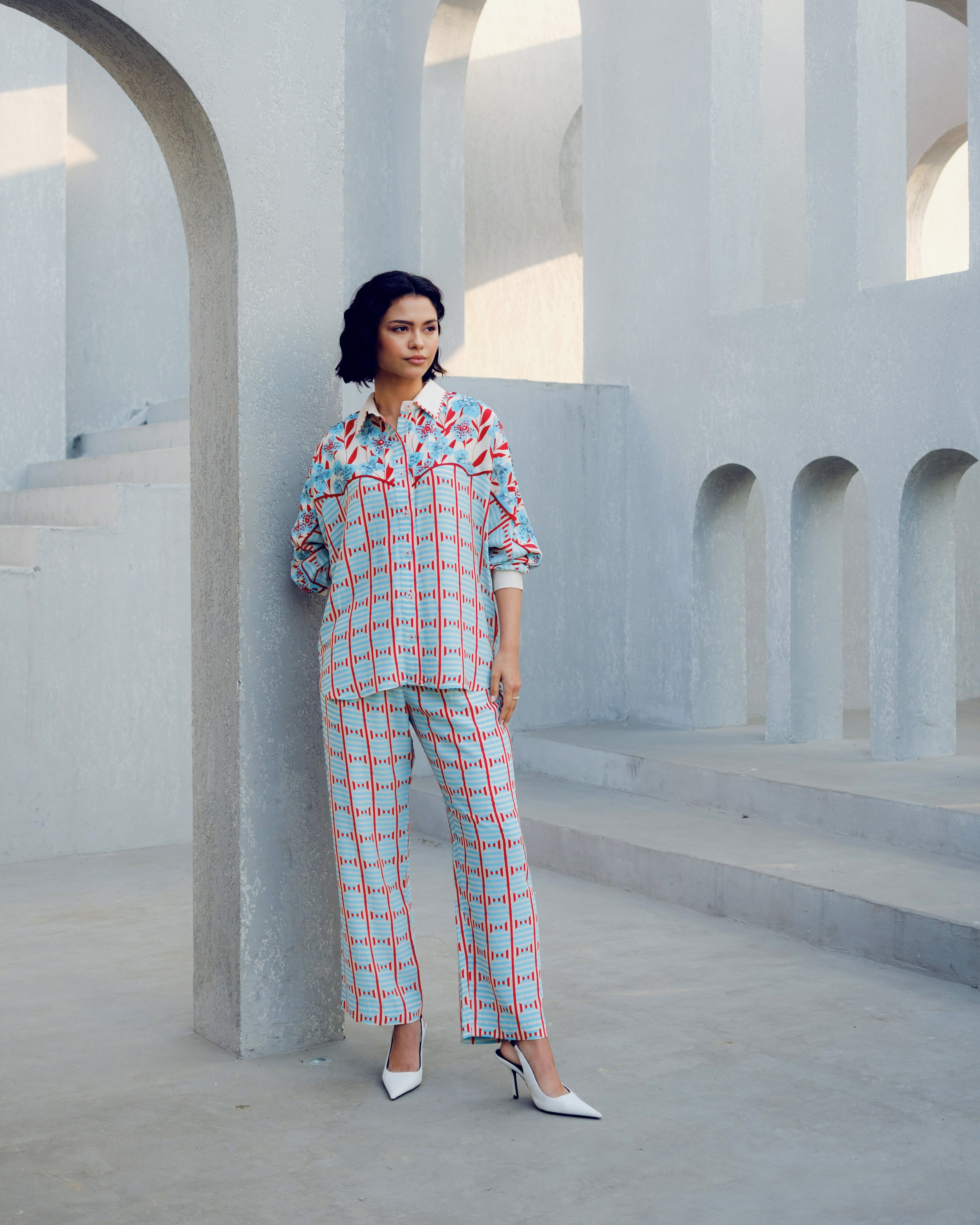 WHITE PRINT PLAY KIMONO
