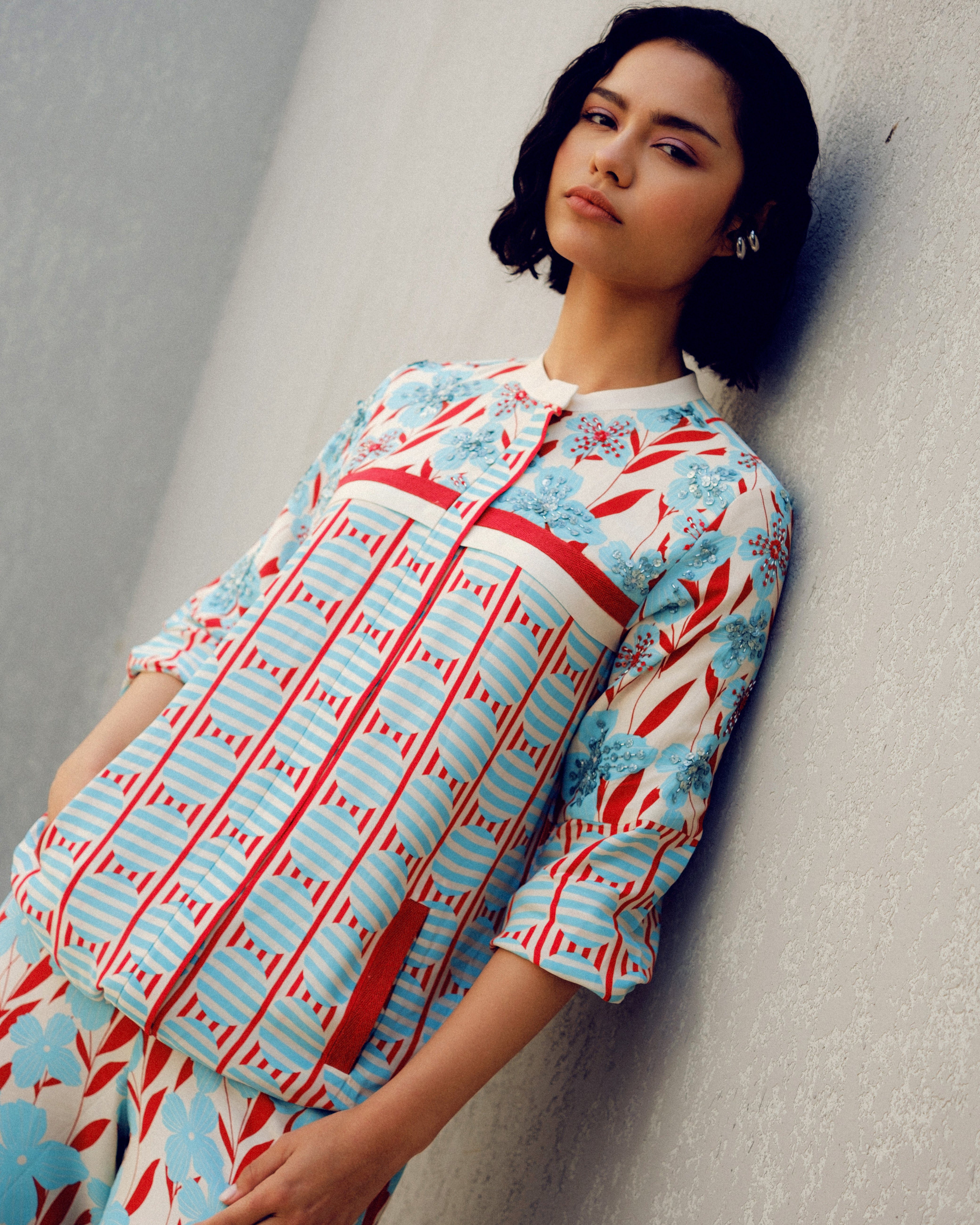 WHITE PRINT PLAY TRACK SUIT