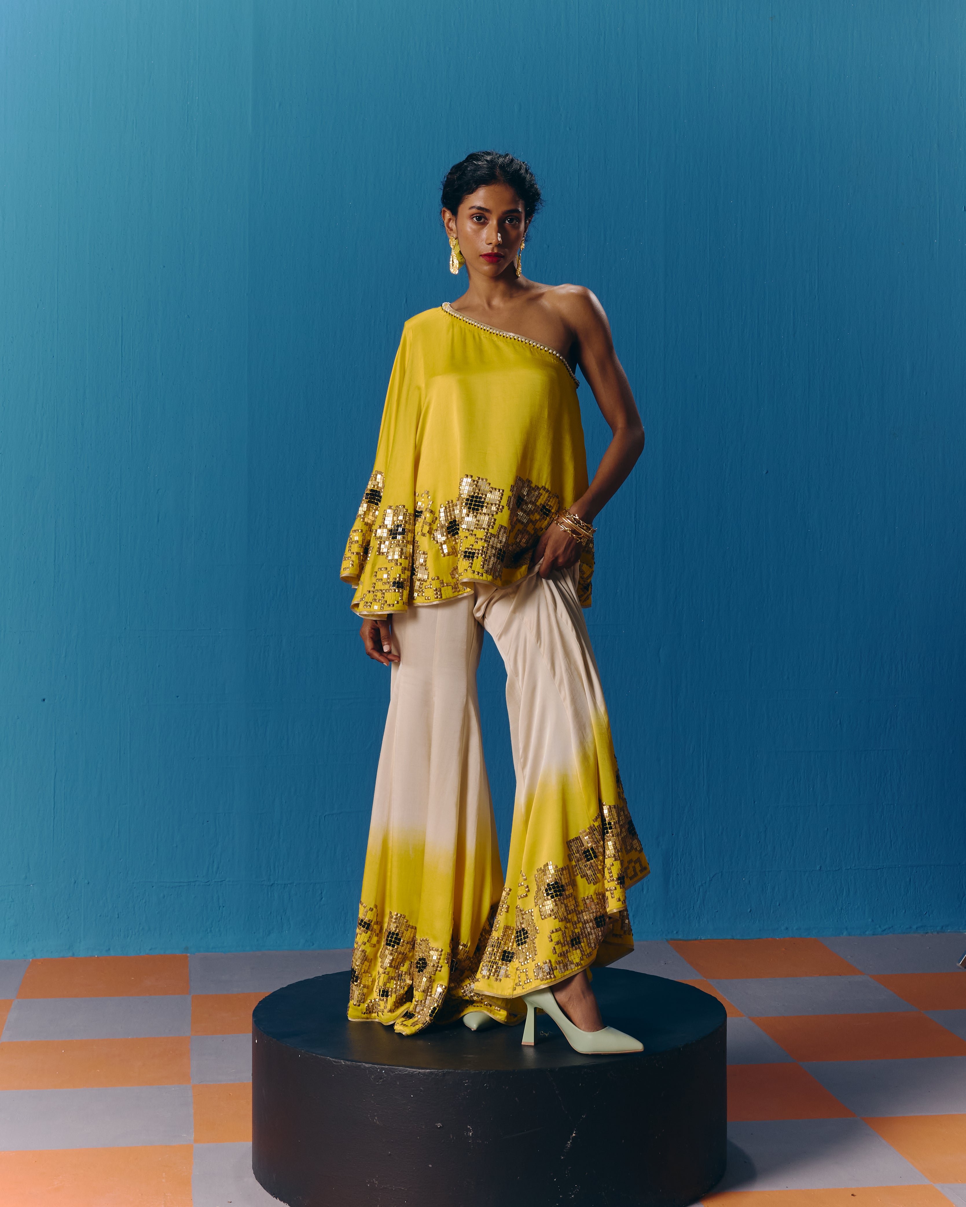 The Sunlit Assymetric Co-ord Set
