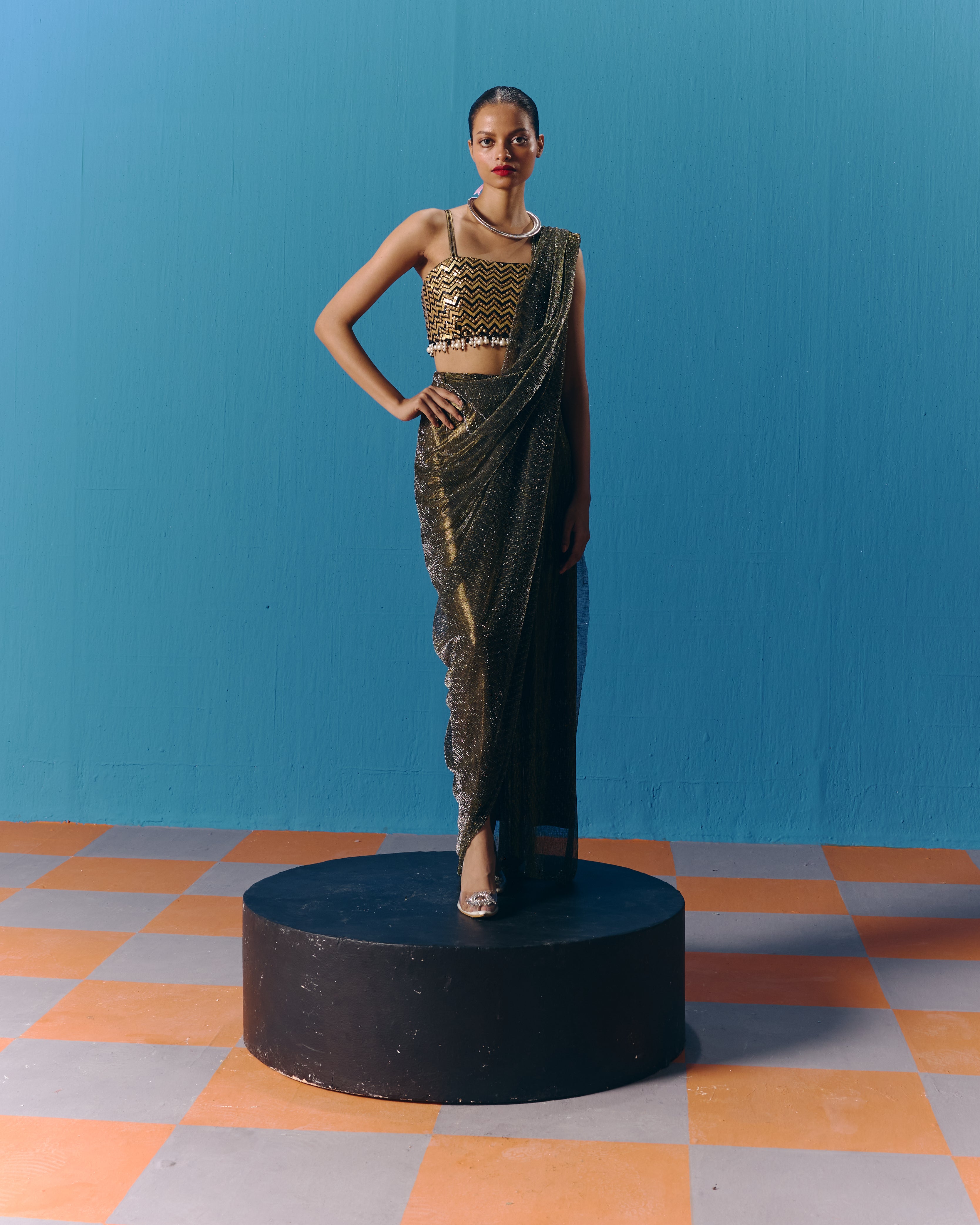 The Nox Sari