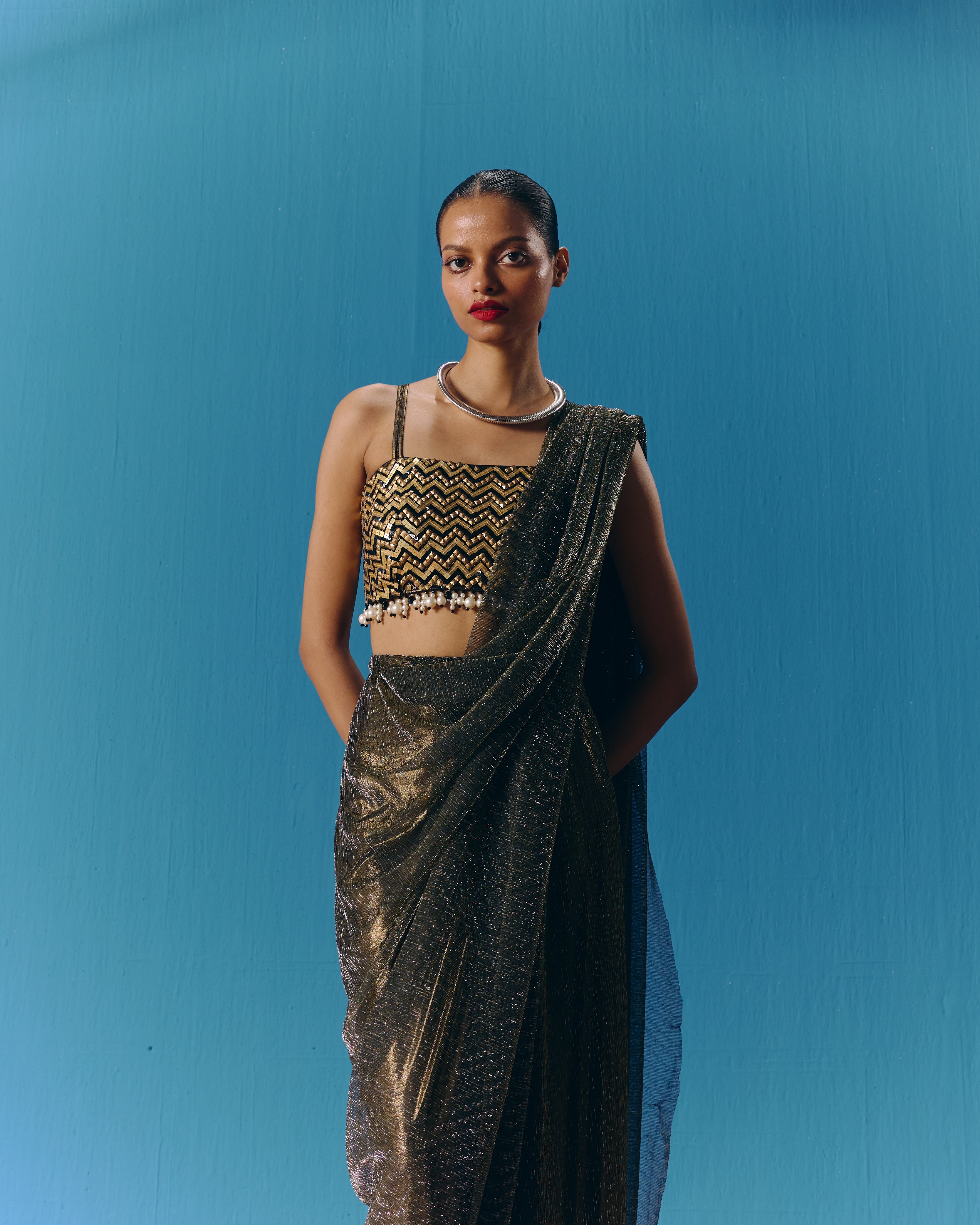 The Nox Sari