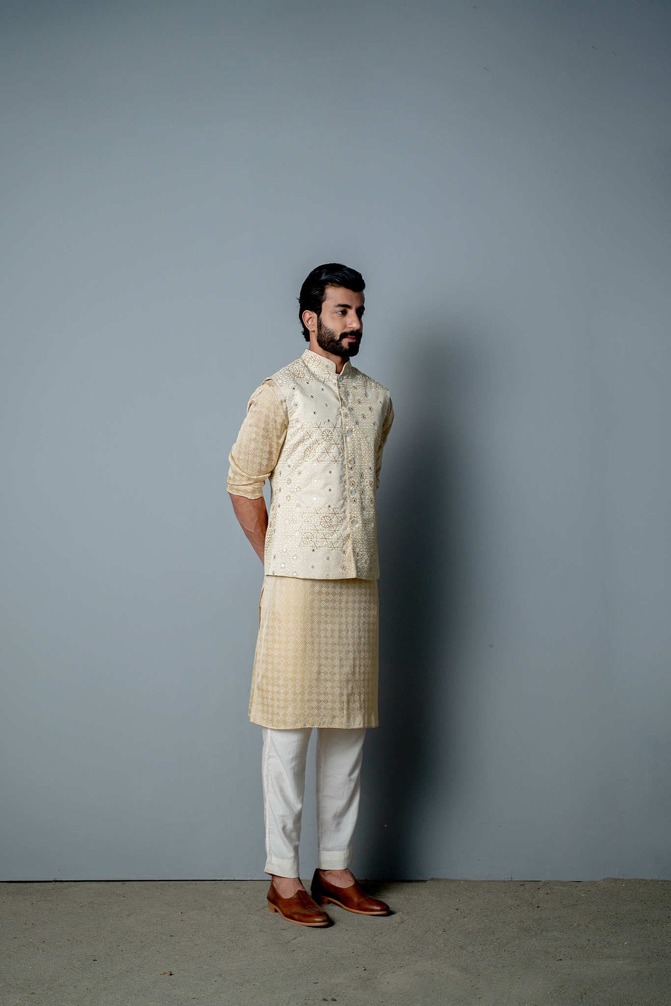 IVORY JAAL BUNDI SET