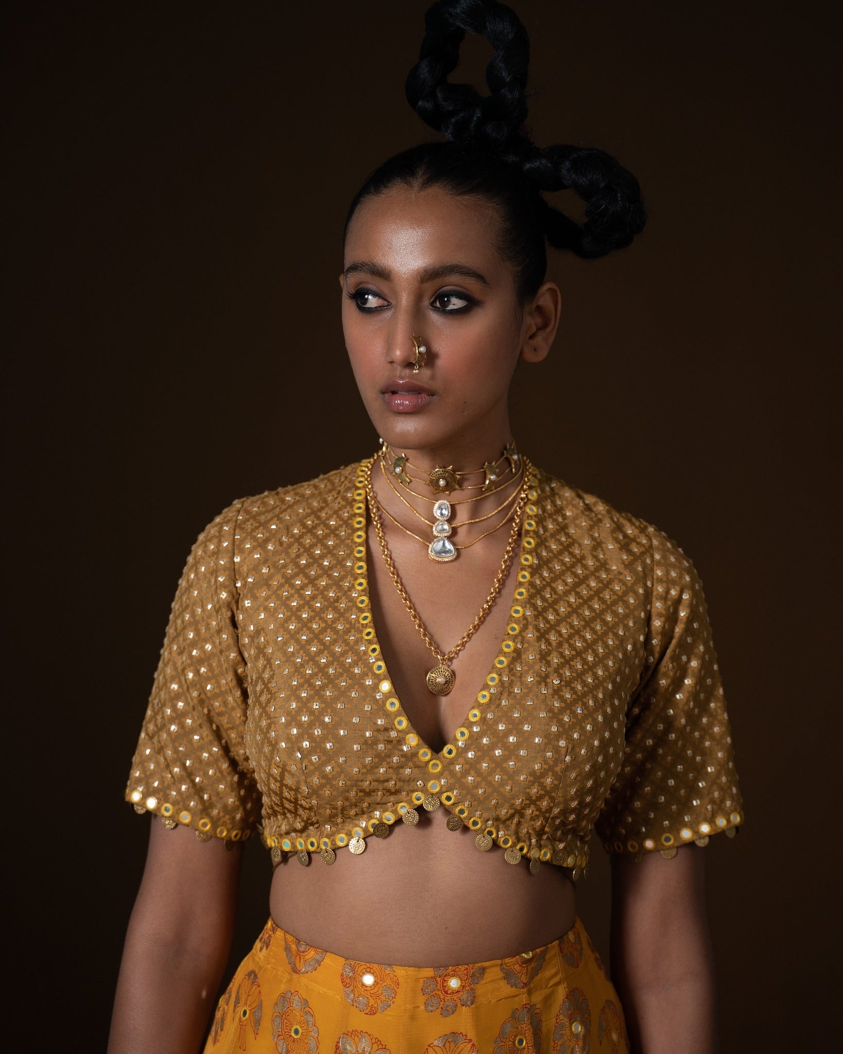 KASUNDI LEHNGA
