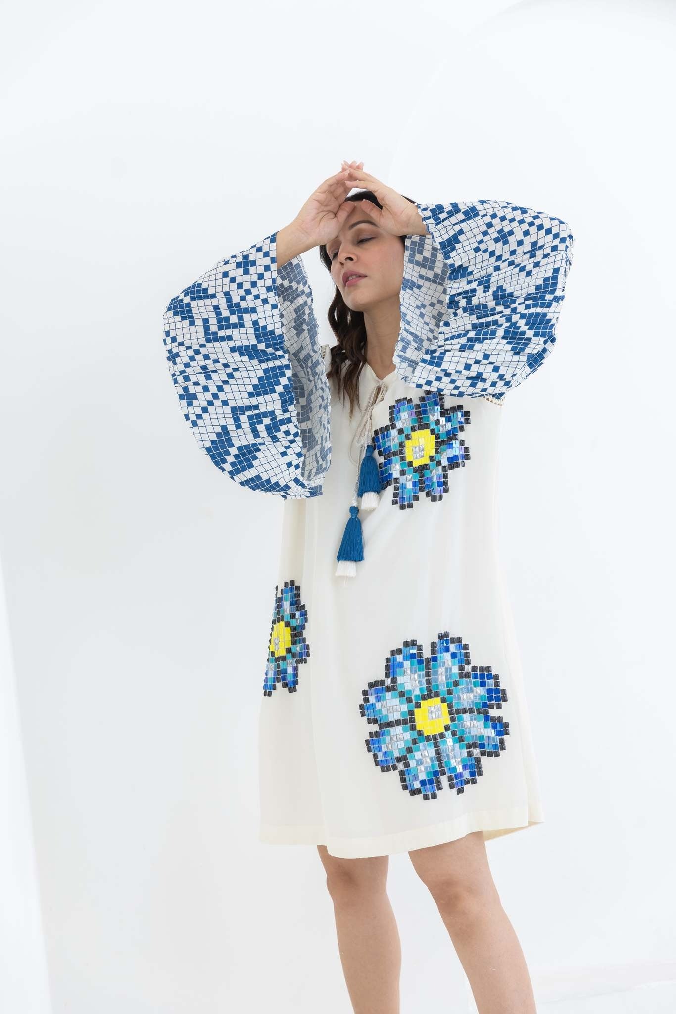 WHITE SUNFLOWER DRESS