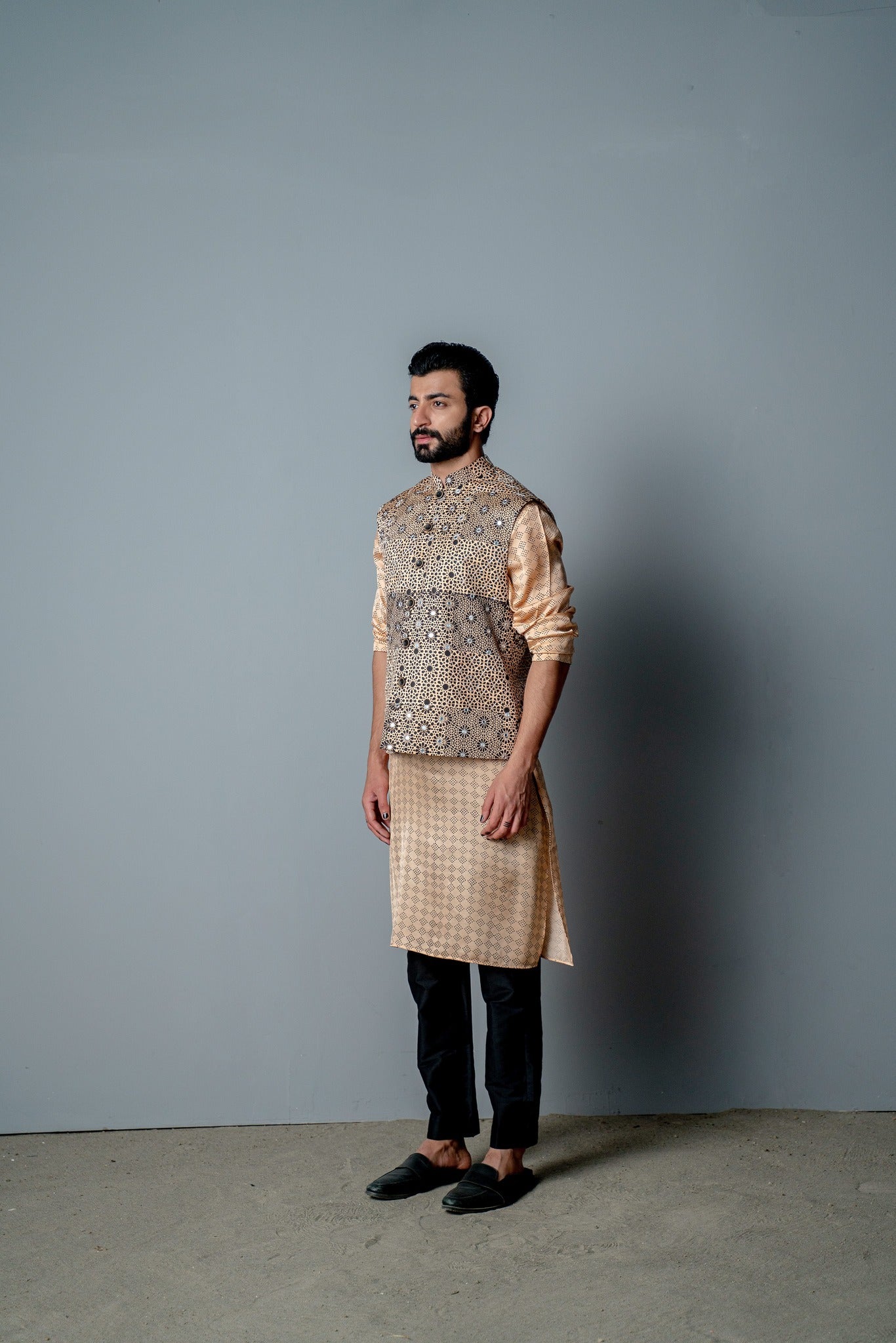 NUDE JAAL BUNDI SET