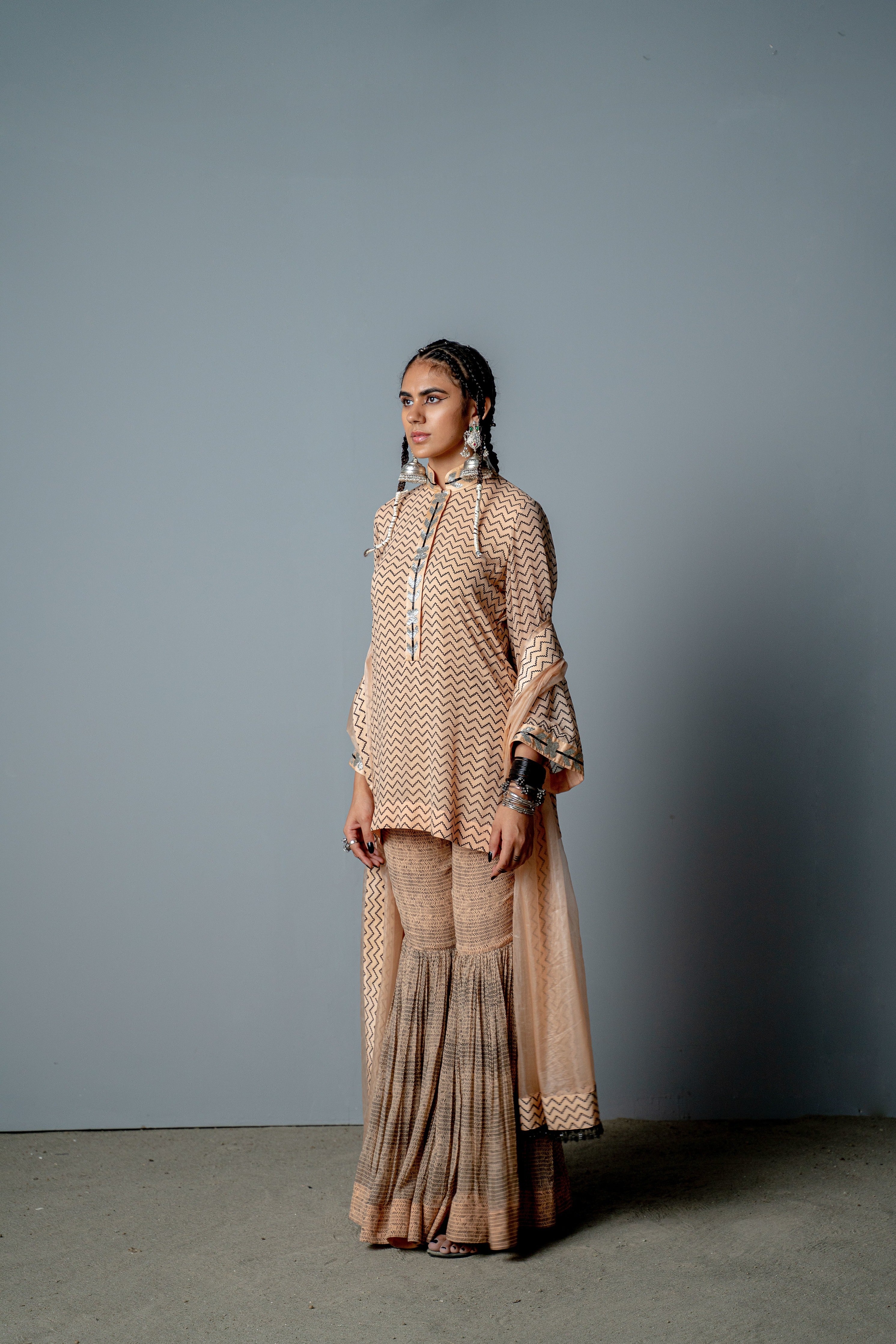 NUDE ZIG ZAG SHARARA