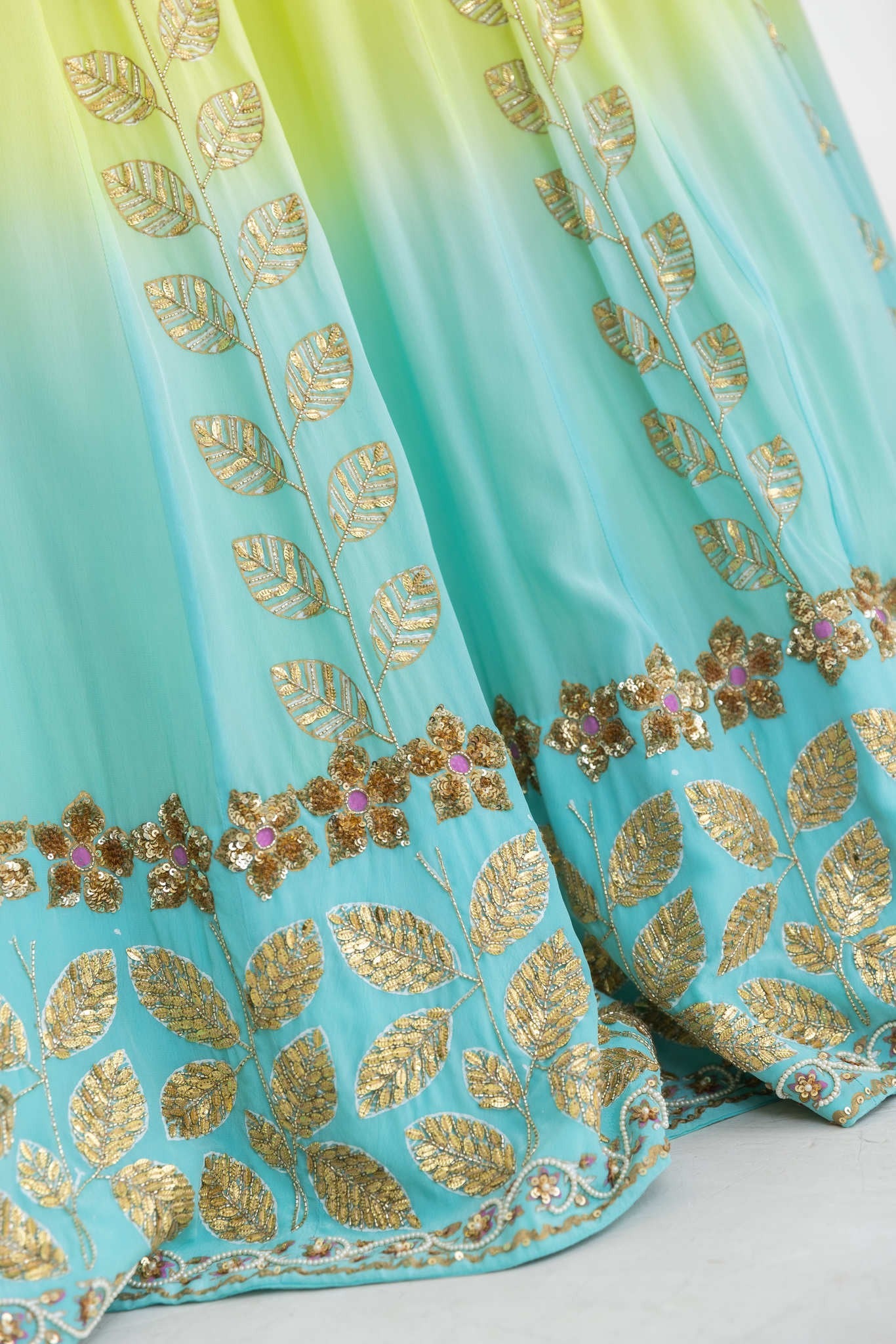 CHAMPA LEHNGA