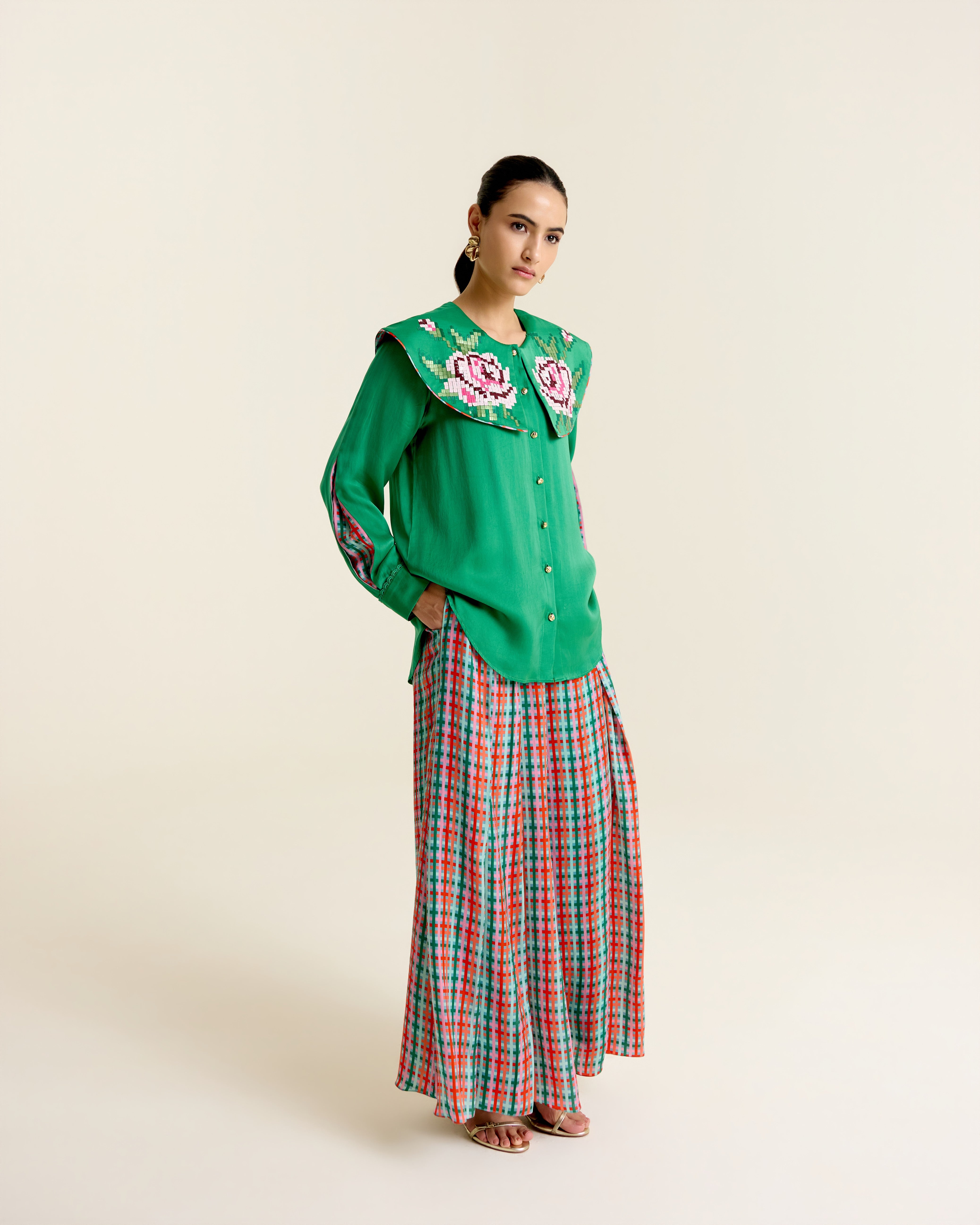 MINT PETER PAN COLLAR SHIRT