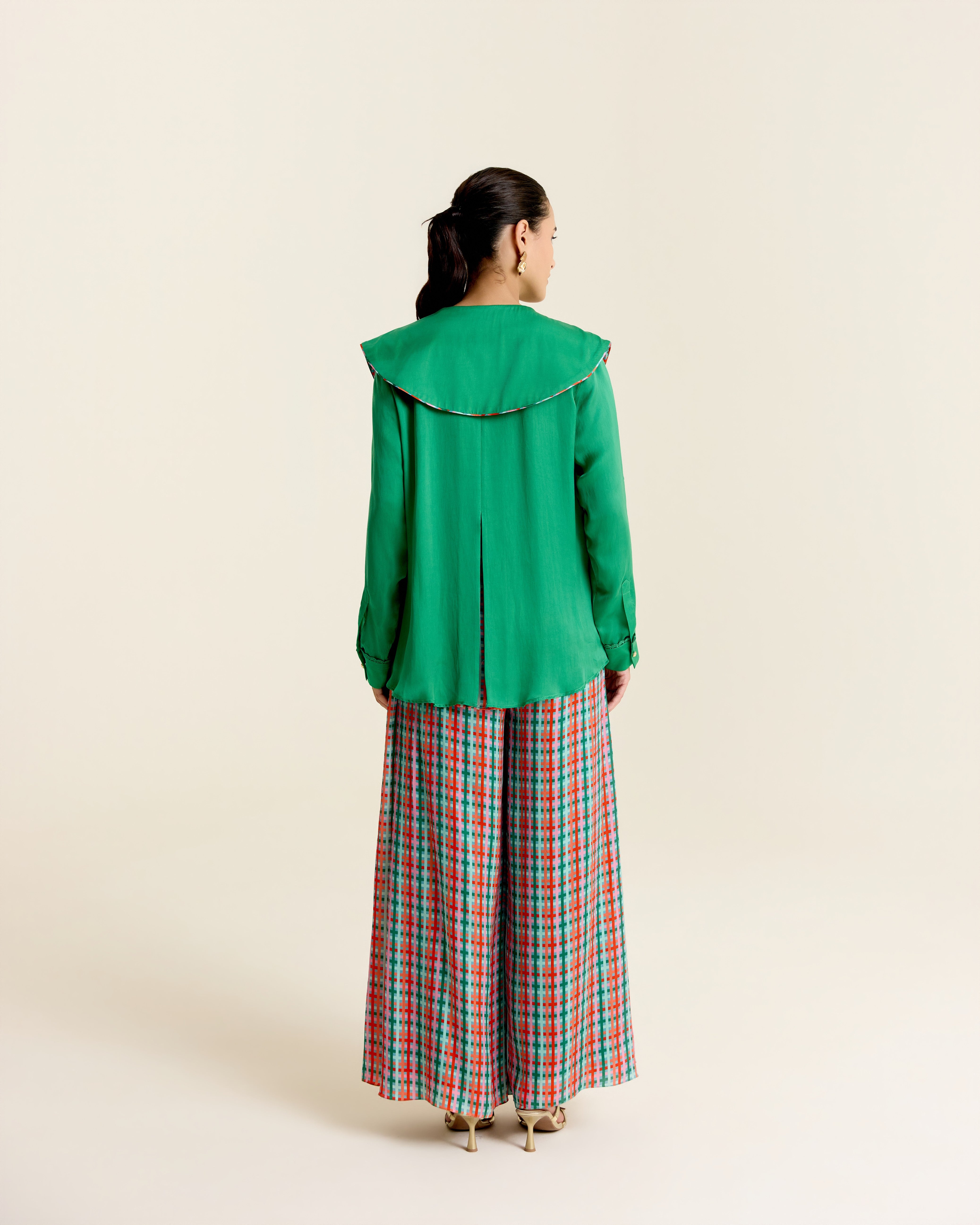 MINT PETER PAN COLLAR SHIRT