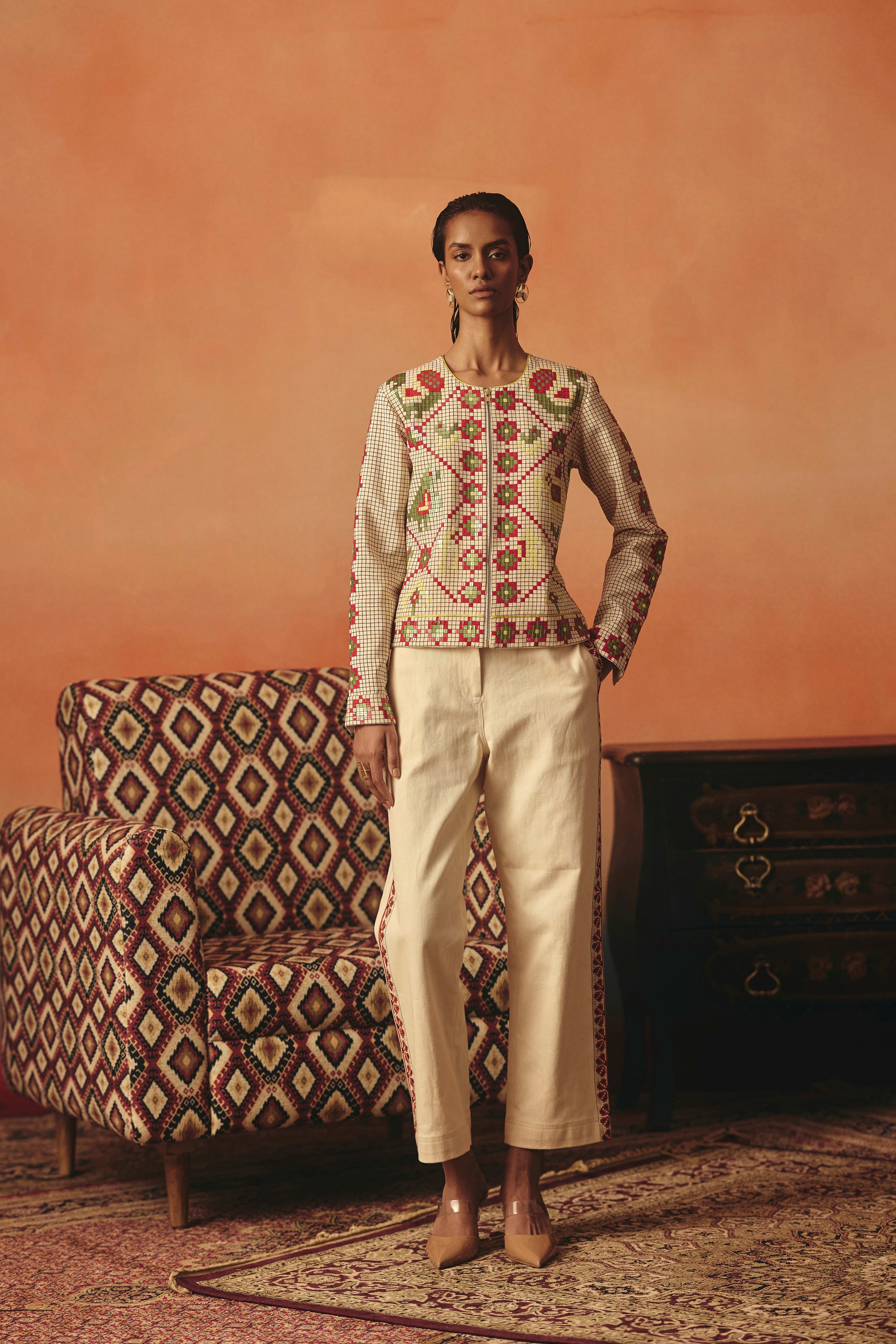 TOTA MAINA JACKET