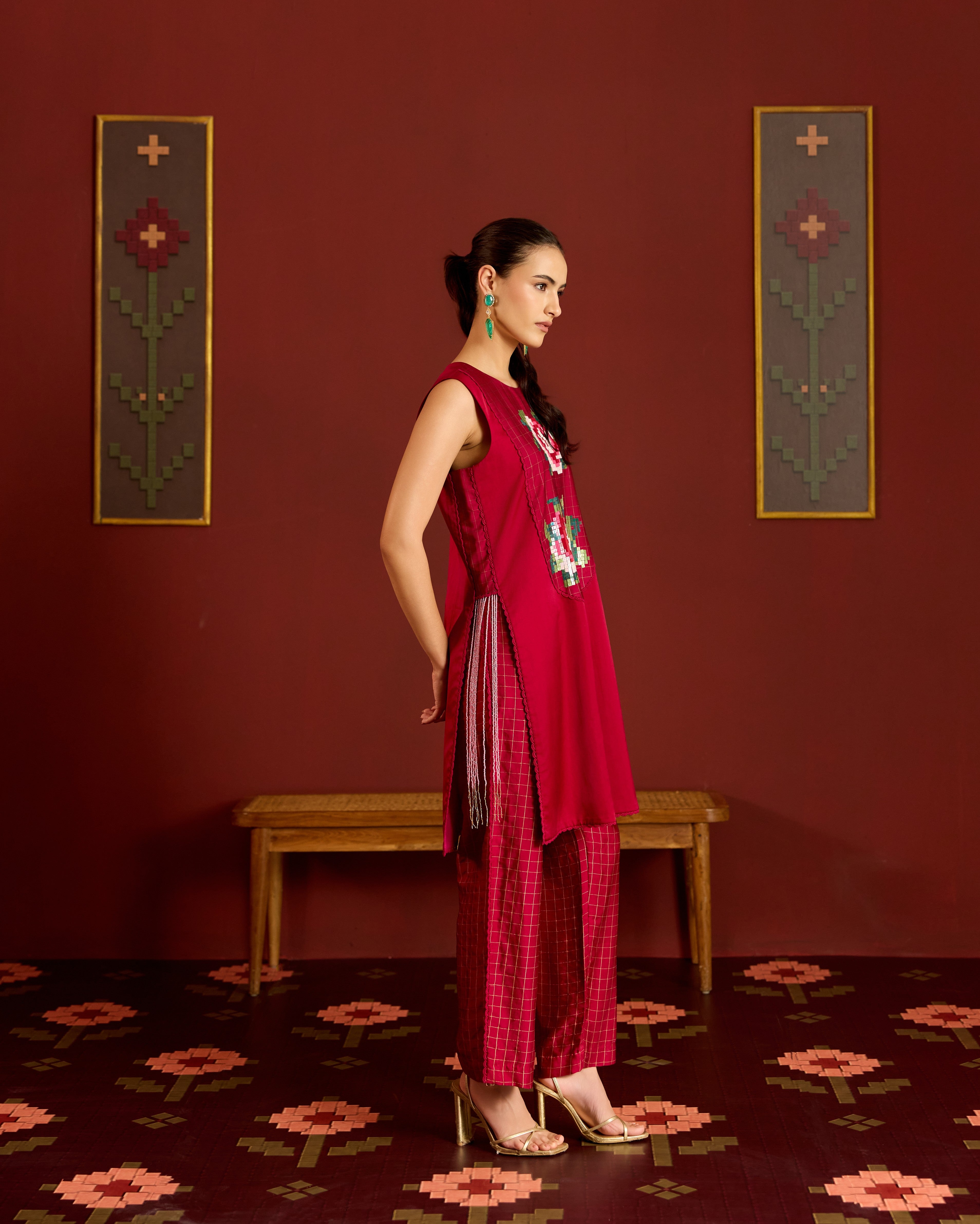MAROON LONG BOX CORD