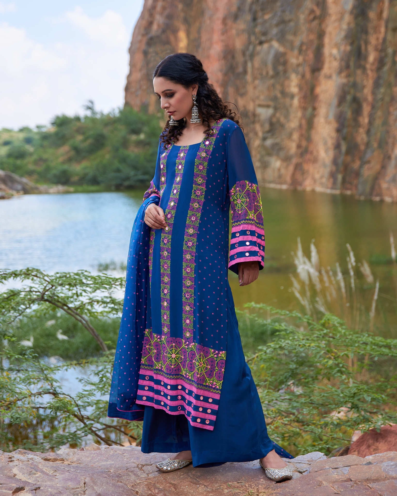 KUTCH BLUE BANDHEJ STRAIGHT KURTA