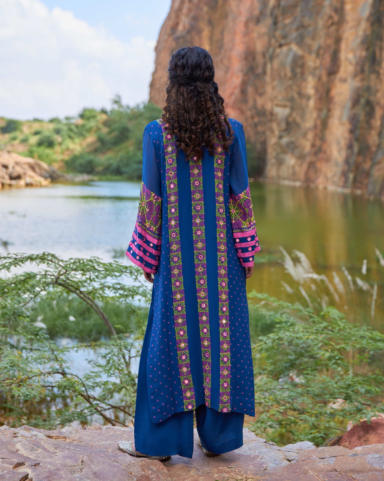 KUTCH BLUE BANDHEJ STRAIGHT KURTA