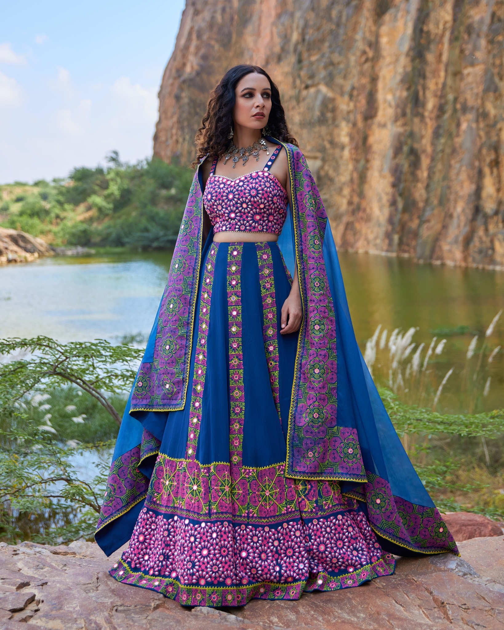 KUTCH BLUE LINEAR LEHNGA SET