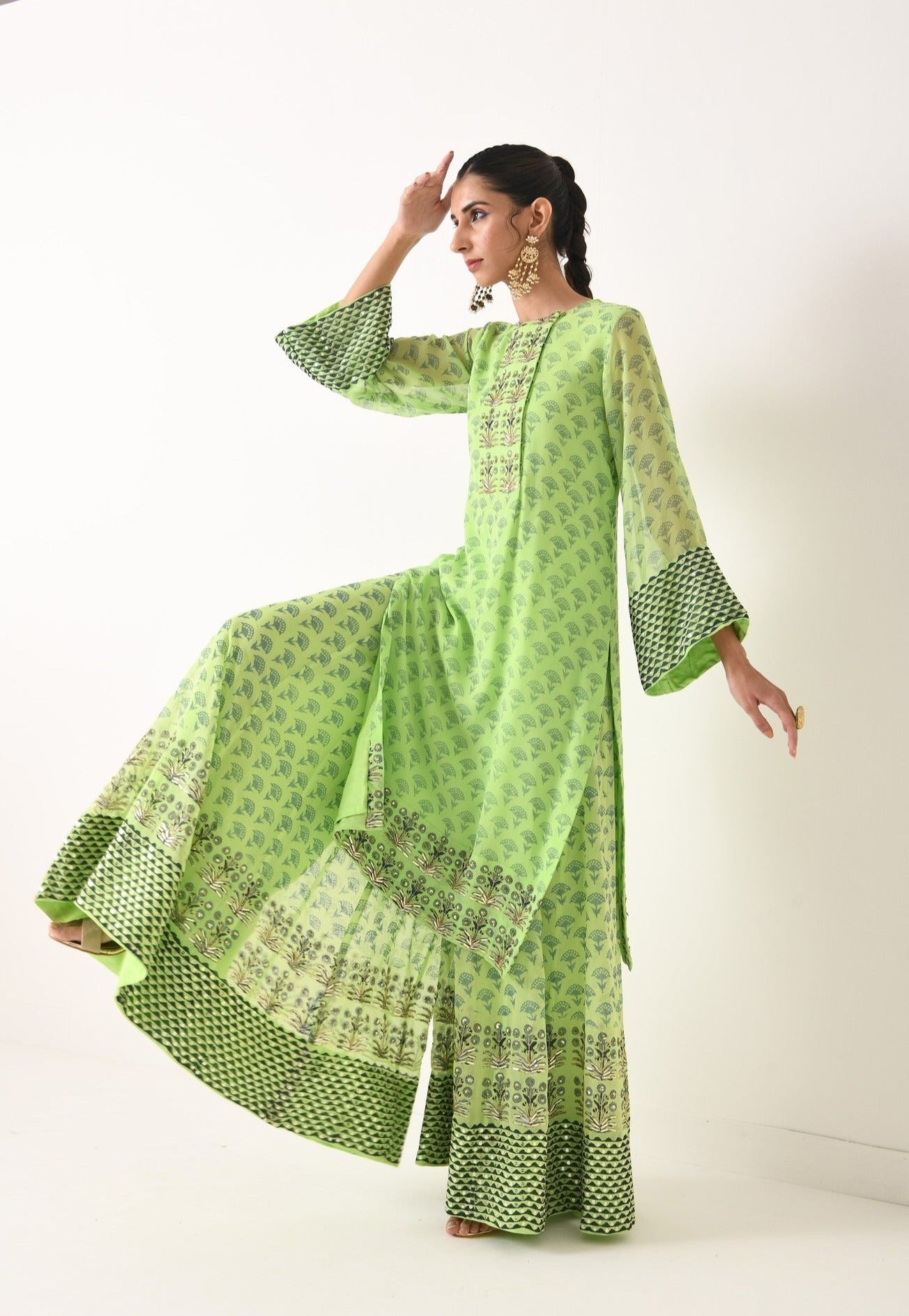 MINT FLOWER MOTIF SHARARA SET