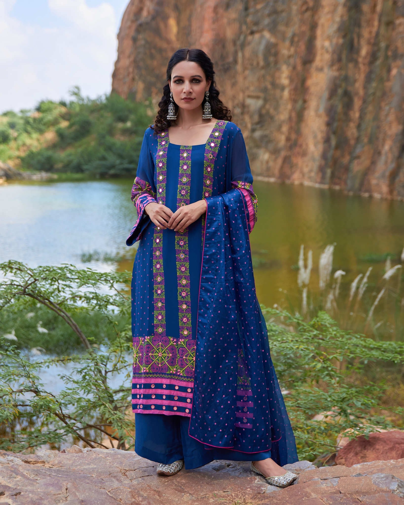 KUTCH BLUE BANDHEJ STRAIGHT KURTA