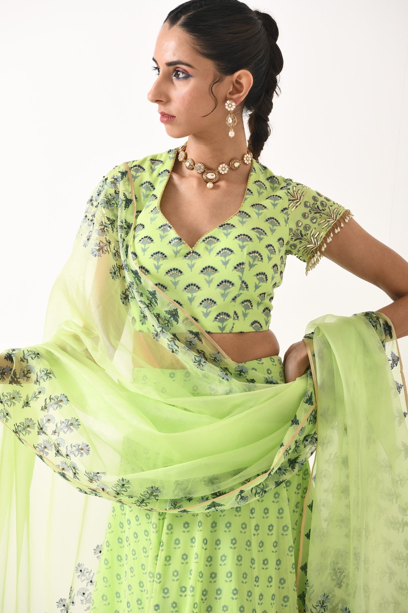 MINT GREEN LINEAR MOTIF LEHNGA SET